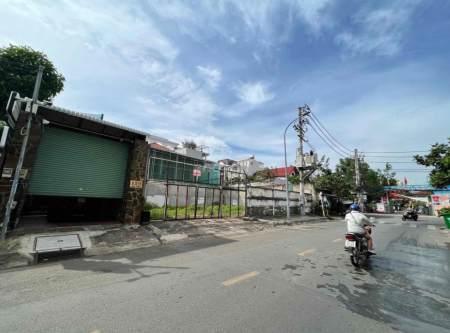 Cho thuê đất khu Thảo Điền, quận 2, 280m2, đất trống