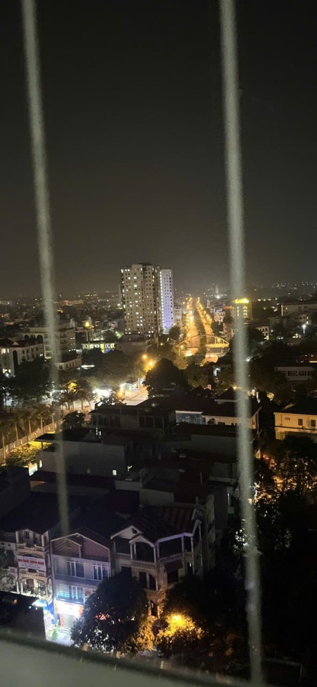 Bán căn Royal Park, Full nội thất siêu đẹp 70m2 2 ngủ 2 WC