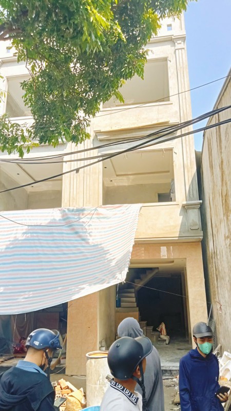 HÀ ĐÔNG BÁN( 32m2*4T = 3tỷ ),Tiện Ích Đầy Đủ, Cách ql6 500m, BXYên Nghĩa 10p tới nơi, trường các cấp