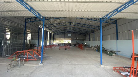 Cho thuê kho xưởng 1.450m2 gần đường Hùng Vương, Vĩnh Thanh, Nhơn Trạch, Đồng Nai.