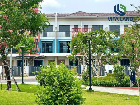 Đi đến slide 4