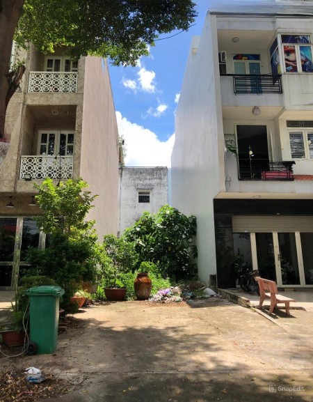 Chủ cắt lỗ 300tr bán nhanh 52m2 ( 4 x 13m ),gần Cty nhựa Duy Tân,cách Võ Văn Kiệt 600m.SHR,hợp xây ở