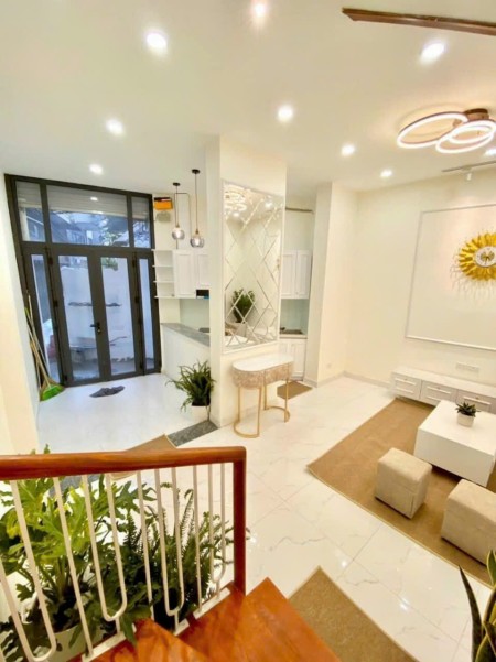 Bán nhà phố Nguyễn Văn Trỗi, Phương Liệt, 3 bước ra Giải Phóng và các trường Bách Kinh Xây