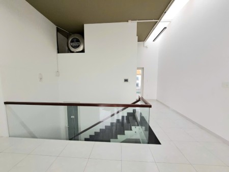 CĂN ĐẸP - CHO THUÊ SHOPHOUSE LAKEVIEW THỦ THIÊM 140M2 CHỈ 80TR/TH NHÀ ĐẸP
