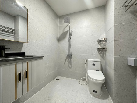 2 phòng ngủ mới full nội thất tại đường 3 Tháng 2, Quận 10, Vòng xoay Dân Chủ, Cách Mạng Tháng 8
