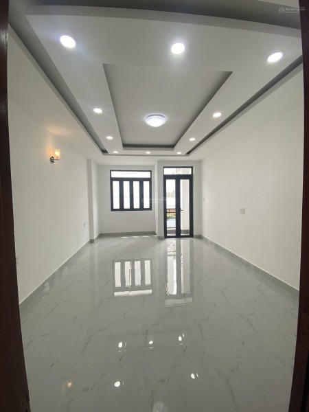 Ngộp giảm 1 tỷ, bán gấp trong tuần nhà Lê Văn Sỹ Q3, 4x11m, 3T, 8 tỷ giảm còn 7tỷ LH 0901 148 ***