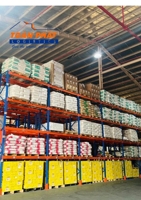 Bạn đang tìm kiếm kho cho thuê giá rẻ với đầy đủ tiện nghi tại Dĩ An Bình Dương !
