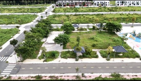 Chính chủ kẹt vốn kinh doanh cần bán lô mặt tiền Bà Rịa Vũng Tàu gần kcn Sonadezi