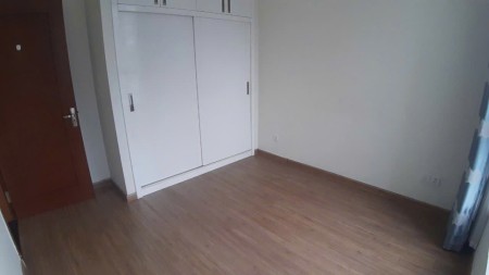 Chung Cư D5, Phường 25, Bình Thạnh: 70m2, 2p ngủ, 2wc, 10.5tr/th