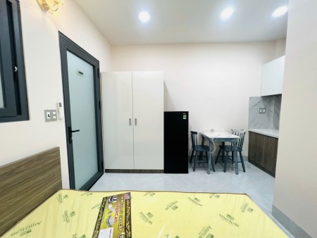 Căn hộ Full nội thất giá rẻ nằm ngay Nơ Trang Long, Bình Thạnh gần Phạm Văn Đồng, Lê Quang Định.