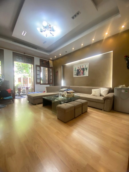 Nhà MẶT PHỐ NGỌC HỒI, THANH TRÌ, MẶT TIỀN ĐẸP, NHÀ DÂN XÂY 60M, mt 4.6, 8.x tỷ