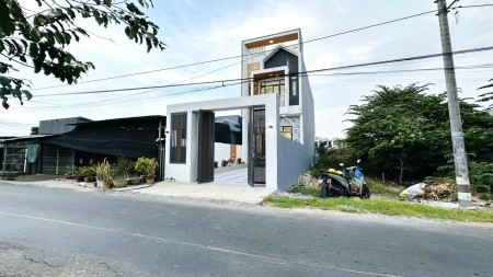 Nhà tự xây ở được 1 năm cần bán ngay Mặt Tiền Hoàng Phan Thái Bình Chánh