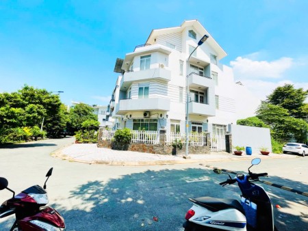 BÁN BIỆT THỰ VIP GÓC 2 MẶT TIỀN KDC CAO CẤP GIA HÒA Thương lượng - ĐƯỜNG ĐỖ XUÂN HỢP - Phước Long B