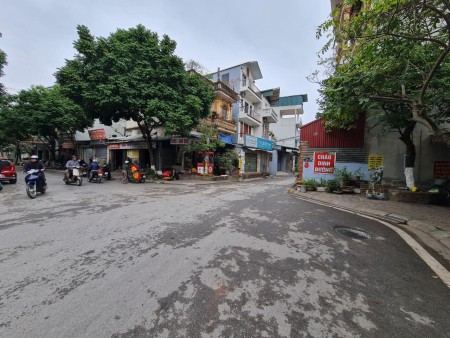 BÁN ĐẤT PHÚC LỢI - ĐẸP CHUẨN - NGÕ Ô TÔ 45M GIÁ 3.6 TỶ