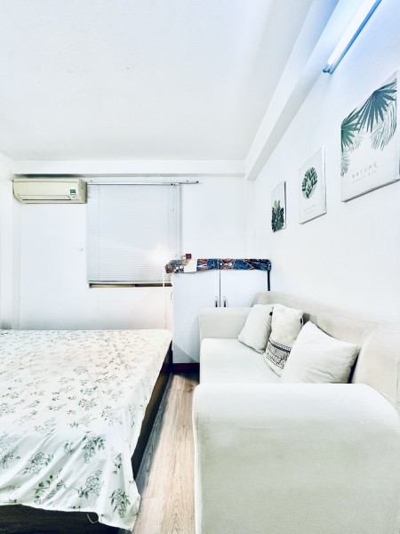 Phòng trung tâm quận 1, chính chủ cho thuê, có sẵn nội thất