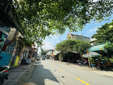 Bán nhà Góc 2 Mặt Tiền 67m2 cùng 3 phòng trọ, Rất tiềm năng tăng giá vì cạnh Vành Đai 2