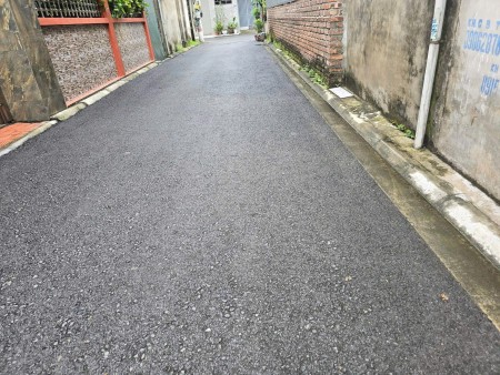 Chủ nhà gửi bán 2 lô đất liền nhau mặt phố Nguyễn Đức Thuận (QL5A), Diện tích 160m2