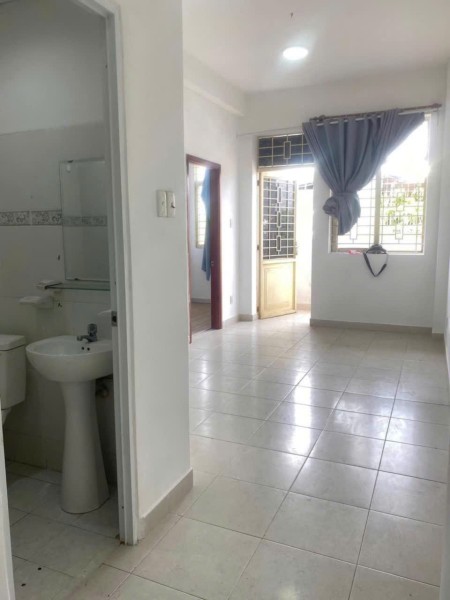 Chung cư 10A Trần Nhật Duật, Tân Định, Quận 1: 50m2, 1p ngủ, 8tr