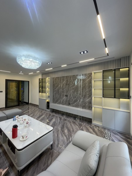 Căn siêu phẩm ngay giữa lòng Long Biên với thiết kế độc đáo theo style Châu Âu: