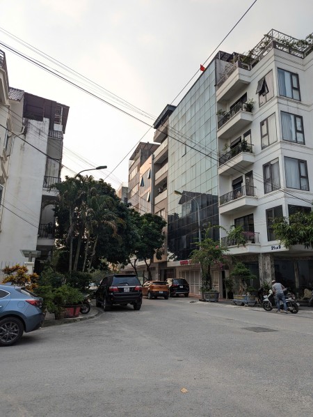 Rẻ nhất Him Lam Vạn Phúc, Liền kề 6 tầng, 5 nổi + 1 hầm, 75m2, Mặt tiền 5m, Giá nhỉnh 18 tỷ
