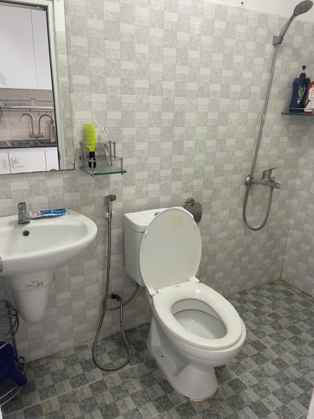 Chung cư Trung Đông, Trịnh Đình Thảo, Hoà Thạnh, TP: 60m2 2pn, wc nt 9tr