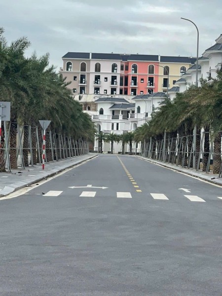 Đi đến slide 4