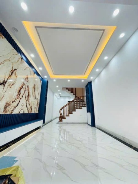 Bán nhà Bùi Xương Trạch Ngõ rộng Gần phố Nhà mới tân gia 40m 7,7 Tỷ