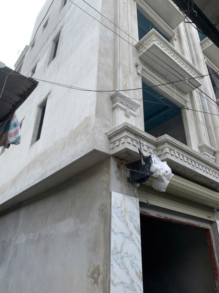 Nam Dư, Lĩnh Nam, Hoàng Mai, 30m, 5 tầng, 6.66 tỷOTO 4 CHỖ VÀO NHÀ - NHÀ MỚI - LÔ GÓC