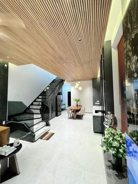 Chính chủ cần bán nhà 2 tầng đường Tô Hiệu, giá chỉ nhỉnh hơn 4 tỷ.