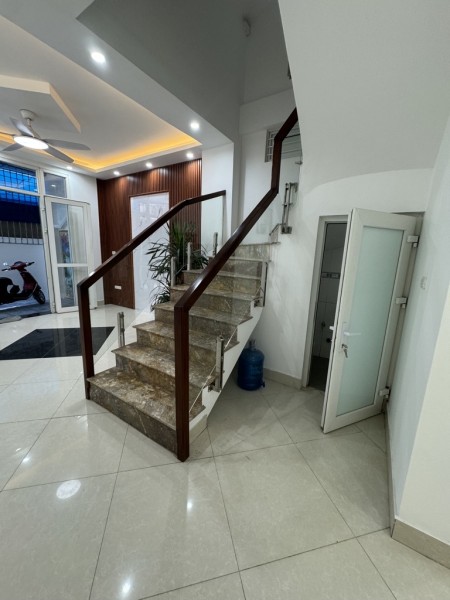 Đi đến slide 6