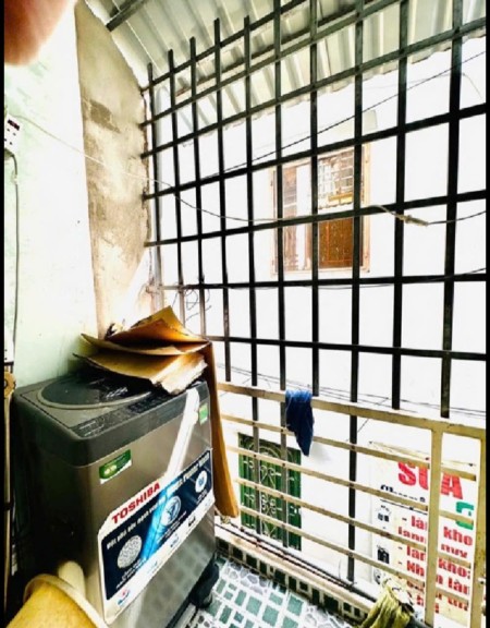 1 tỷ 950 - Nhà Thích Quảng Đức, Phú NHuận