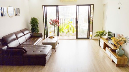 Cần bán căn hộ 75,8m2 2 ngủ 1 vệ sinh chung cư Intracom 1 Trung Văn giá 4,02 tỷ