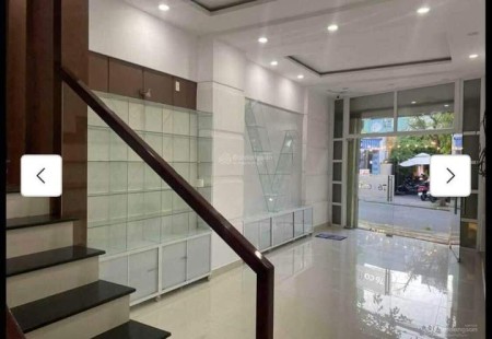 Chính chủ bán nhà 3 tầng MT kinh doanh đường Thành Sơn, giá chỉ 6 tỷ xx.