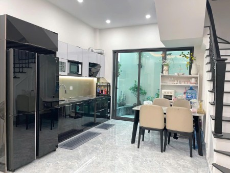 (Hàng F0) Bán nhà Liền kề Cổng đồng La Khê, 50m2, 4 tầng, giá 12,x tỷ, dân xây chắc chắn về ở ngay