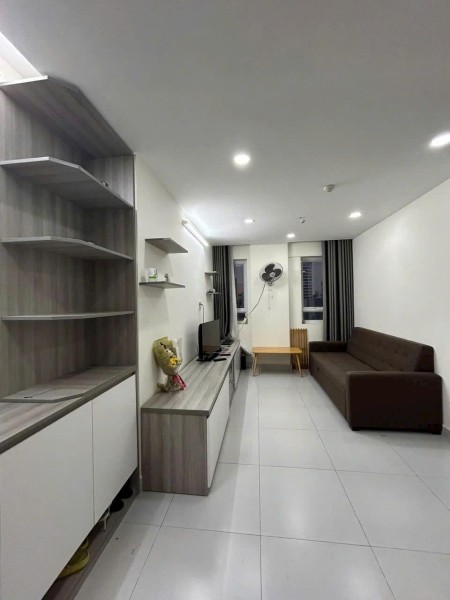 Chung cư Hoa Sen, Lạc Long Quân, Q11: 70m2, 2p ngủ, 2wc, NTCB, 11tr