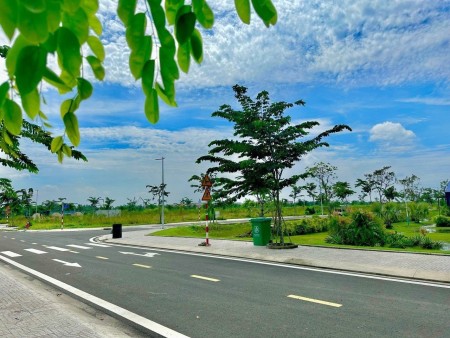 Khu Phố Thương Mại Đức Hòa – Vị trí đắc địa, pháp lý rõ ràng, tiềm năng sinh lời cao