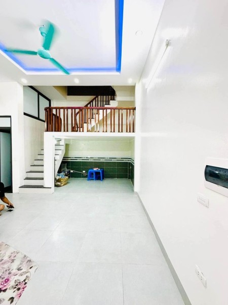 BÁN NHÀ ĐÊ LA THÀNH 58M X 5T - MẶT TIỀN 5M - MẶT NGÕ THÔNG KINH DOANH SẦM UẤT - NGÕ CẠNH ĐẠI HỌC