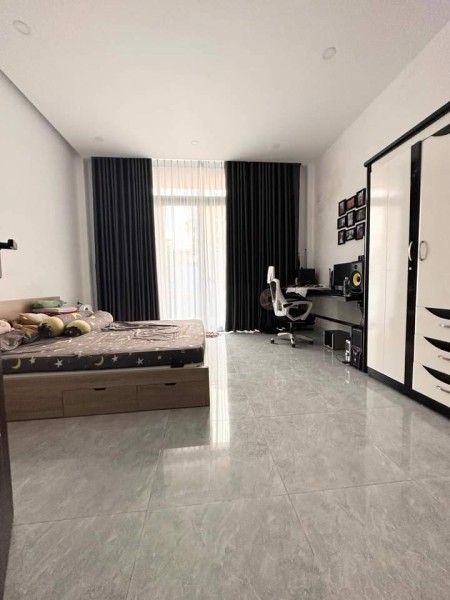 Chính chủ cần bán nhà 3 tầng, 2 MK đường Tô Hiệu, Hoà Mình, Liên Chiểu. Giá chỉ 3 tỷ xx.