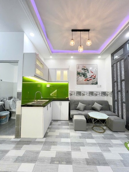 Bán nhà hẻm Huỳnh Tấn Phát, Phường Phú Thuận, 1 Trệt 2 lầu đúc, 1ty72