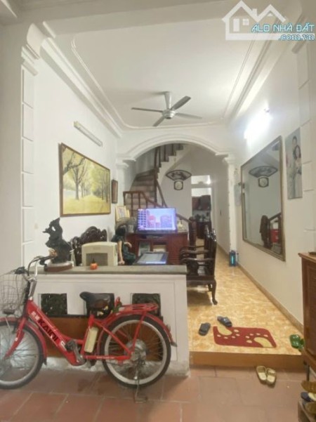 Đi đến slide 4