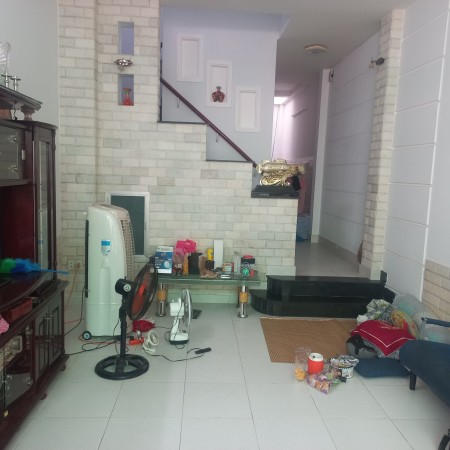 Dương Bá Trạc P1,Q8 - KẾ BÊN Q1 - HẺM XE HƠI - 68M2 CÔNG NHẬN ĐỦ. Chỉ 6 tỷ