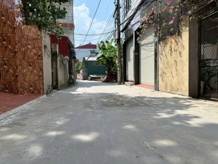 HÀNG SIÊU HIẾM 92M2 ĐẤT GIÁP KHU CÔNG NGHIỆP QUANG MINH HÀ NỘI.