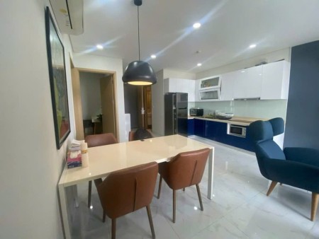 Gia đình cần bán CH Thuận Việt 75m2, 2PN, 1WC, căn góc, có bancon, SH lâu dài. Giá thật: 3.3 tỷ TL