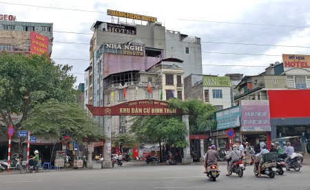 Bán nhà đường Mỹ Đình, diện tích 45m², giá chỉ 12,x tỷ – Cổng trường học