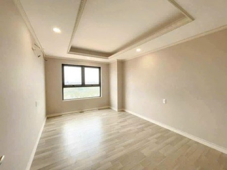 Chung cư Screc Tower, 974 Trường Sa, P12, Q3: 3p ngủ, 2wc, 95m2 16tr/th