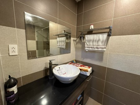 Chính chủ gửi bán căn hộ Berriver Jardin N03, tầng trung cao, sẵn sổ cầm tay, giá 5,2 tỉ (bao phí)