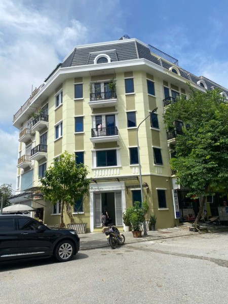 Đi đến slide 2
