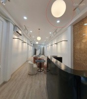 Cần cho thuê mặt tiền Nguyễn Bỉnh Khiêm Q1, giá siêu tốt