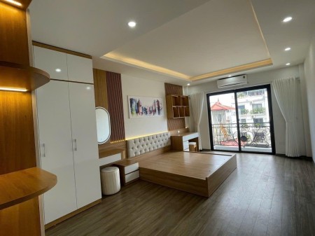 BÁN NHÀ NGỌC THỤY ĐEP LUNG LINH - THANG MÁY - 6 TẦNG DIỆN TÍCH 50M - GIÁ CỰC MỀM 9,15tỷ