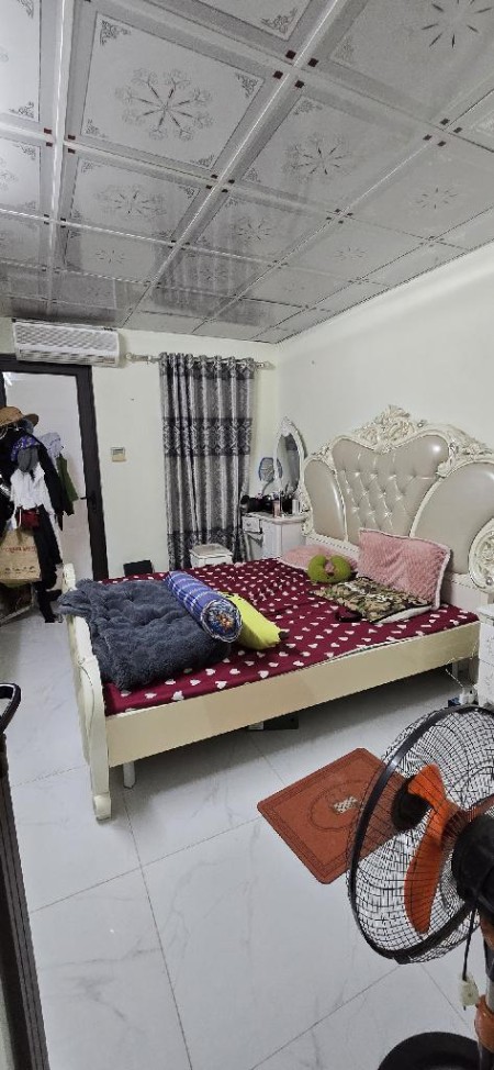 Bán SIÊU PHẨM Lê Lợi - HÀ ĐÔNG - Ô TÔ 7 CHỖ ĐỖ CỬA 40M2, giá 8,4 tỷ